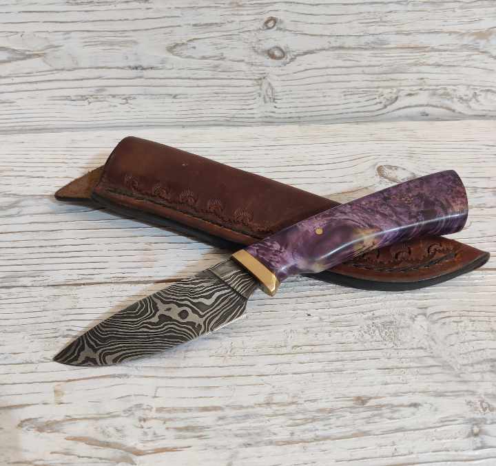 Damascus knife